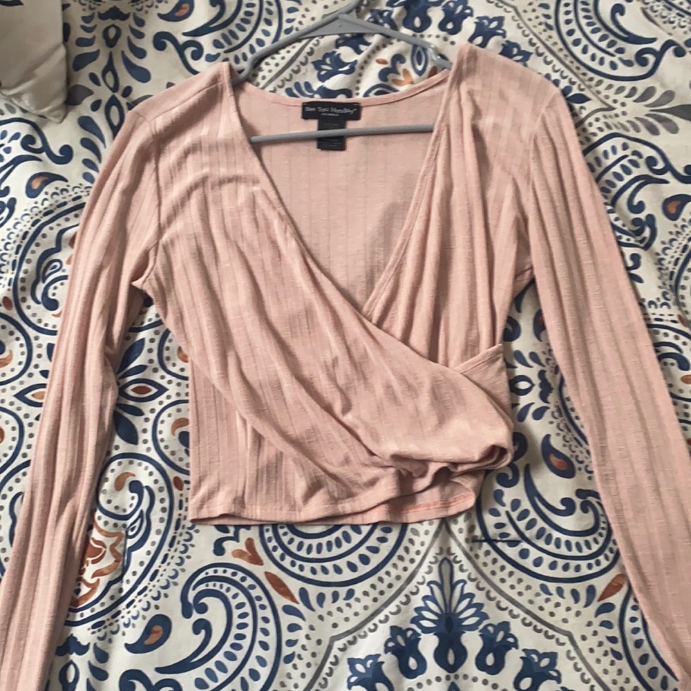 Low cut crop